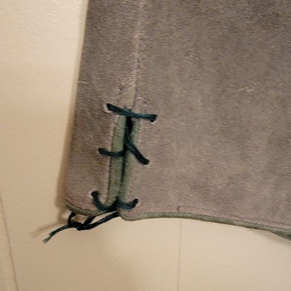 Vintage Octoberfest Lederhosen Gray Leather shorts - Picture 3 of 5